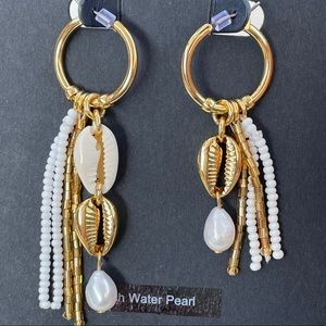 LAST ONE! J Crew Freshwater Pearl Seaside mismatch earring